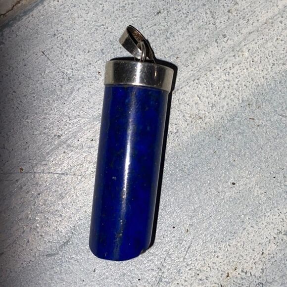 Blue Lapis Pendant set in Sterling Silver - Picture 8 of 9